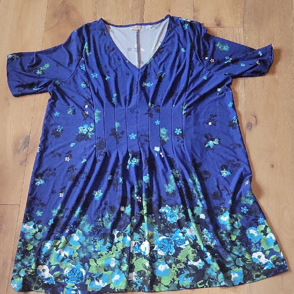 Avenue Blue Floral Dress Plus Size 30/32
